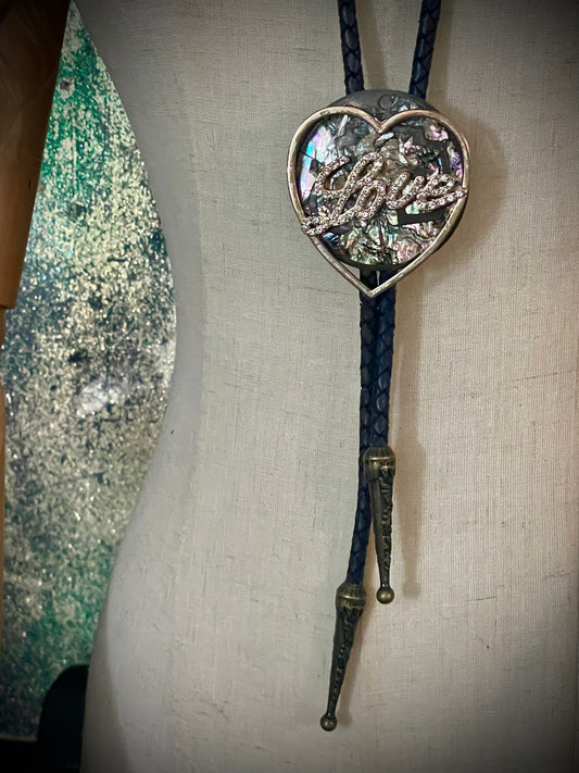 Love Bolo